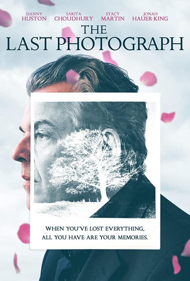 Последняя фотография / The Last Photograph (2017) 